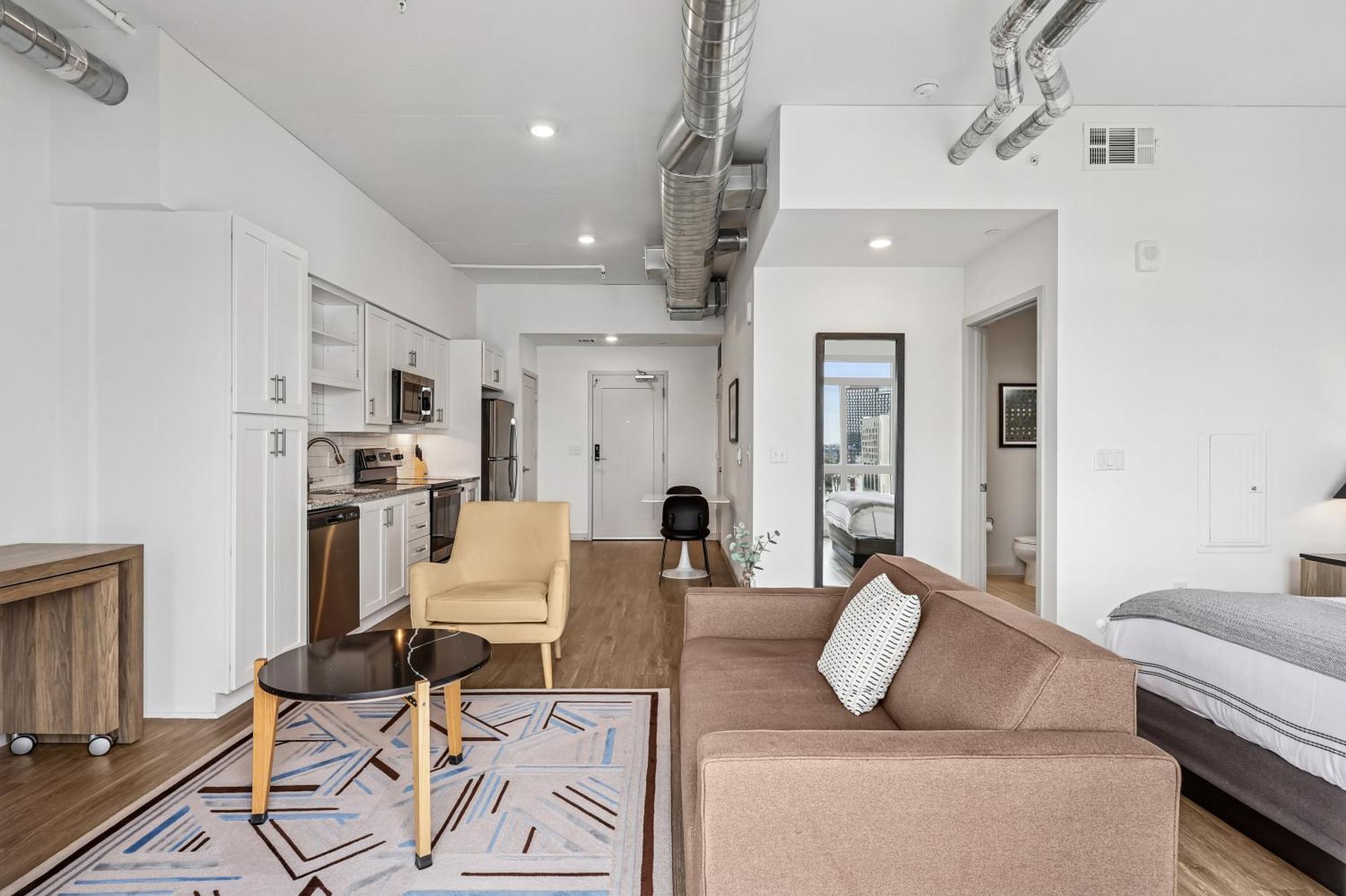 Studio Apartment
